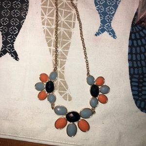 Statement necklace